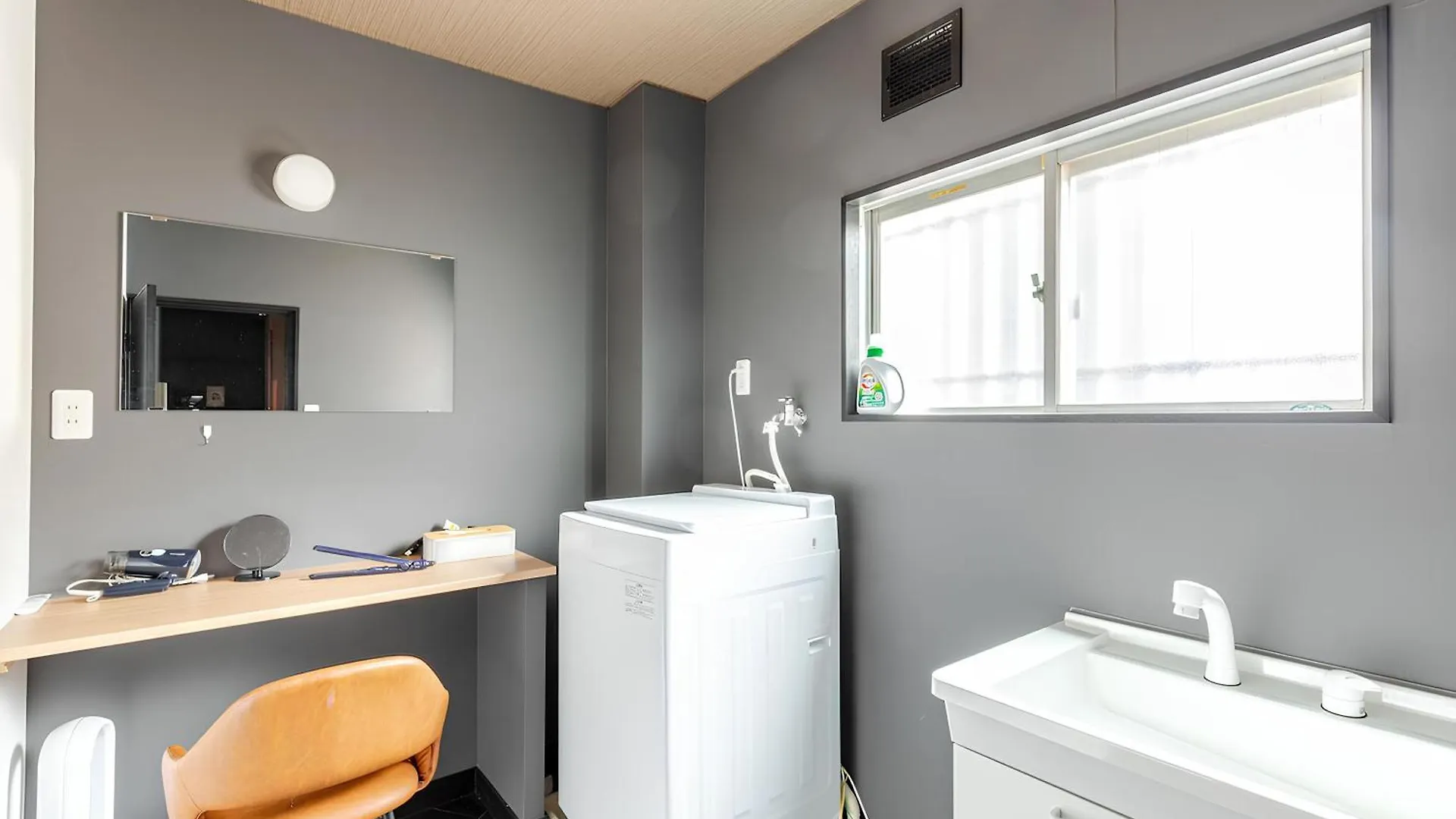 【En Stay 004】シアタールームのある大型施設 Osaka Appartement